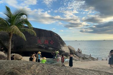 最新海南三亞旅游攻略，三亞五日游最佳行程路線和費用